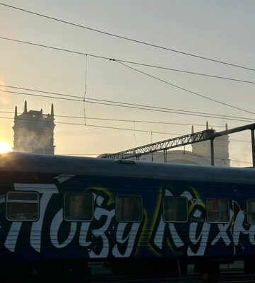 Укрзалізниця надіслала спецпотяг для швидкого приготування їжі в Харків