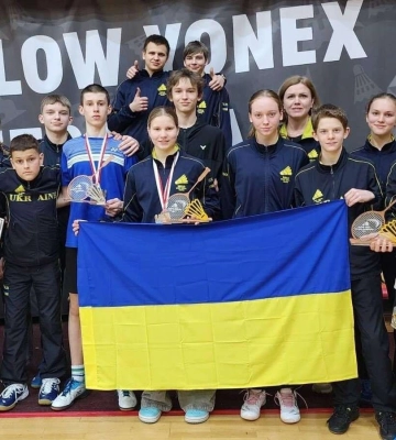 Дніпровські спортсмени здобули перемоги та стали призерами міжнародного турніру з бадмінтону