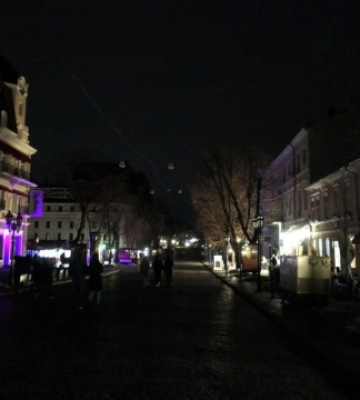 В Одессе вводят графики отключений света