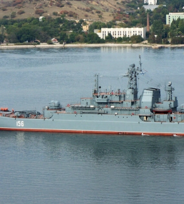 З’явилися супутникові знімки наслідків удару по російських кораблях у Криму