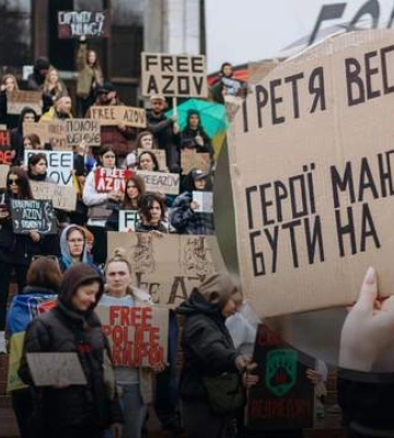 &quot;Третя весна пекла&quot;: у Києві пройшла акція на підтримку військовополонених азовців