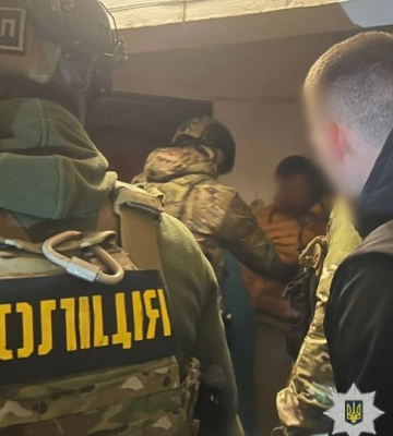 На Полтавщині затримали групу осіб, які здійснили розбійний напад на АЗС (ВІДЕО)