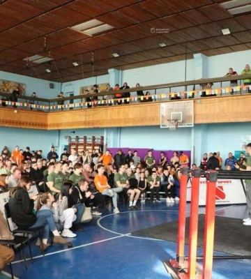 У Дніпрі пройшов всеукраїнський чемпіонат з воркауту серед аматорів