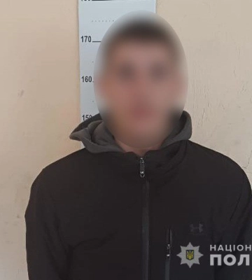 Сумські поліцейські оперативно затримали грабіжника