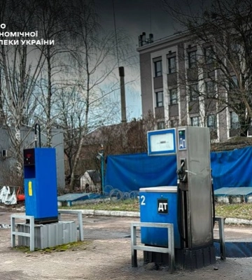 В Киеве БЭБ разоблачило АЗС, где продавали контрафактное горючее