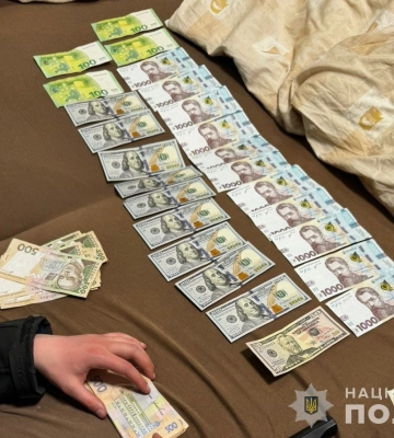 У Сумах затримали чиновника на хабарі у 40 тис. грн