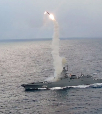 ВСУ сбили сразу две ракеты &quot;Циркон&quot;, которыми атаковали Киев, — Defense Express