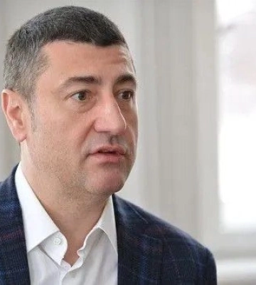 Справу "ВіЕйБі Банку" скерували до суду: у привласненні 1,2 млрд грн судитимуть Олега Бахматюка та його родичку