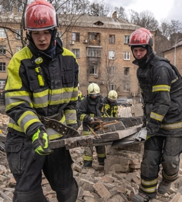 Удар по Києву: рятувальники завершили розбір завалів