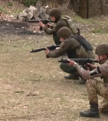 Від тактичної підготовки до стрес-тесту: як тренуються рівненські нацгвардійці (ВІДЕО)