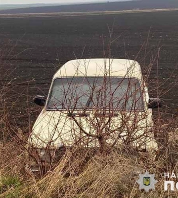 На Тернопільщині викрали два “Жигулі” і потрапили на них у ДТП (ФОТО)