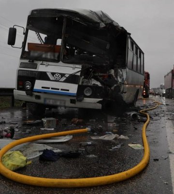 Аварія на дамбі: черкаські поліцейські встановили, хто порушив правила ПДР (ФОТО, ВІДЕО)