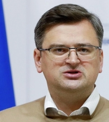 Украина получает "раздраженные комментарии" от Германии, когда призывает передать Taurus, - Кулеба