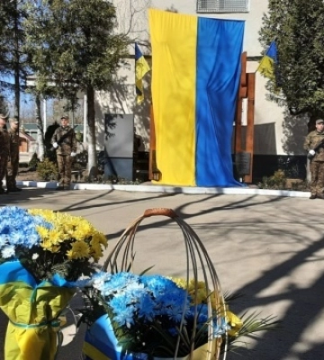 У Франківську відкрили Стеллу пам’яті загиблим бійцям 50 полку Нацгвардії