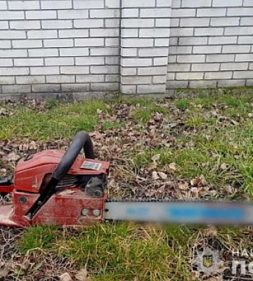 Поліцейські Дніпропетровщини викрили чоловіка, який обкрадав знайомих