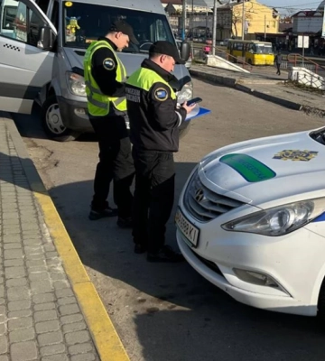 Нелегальний перевізник працював на маршруті Львів-Пустомити-Дрогобич