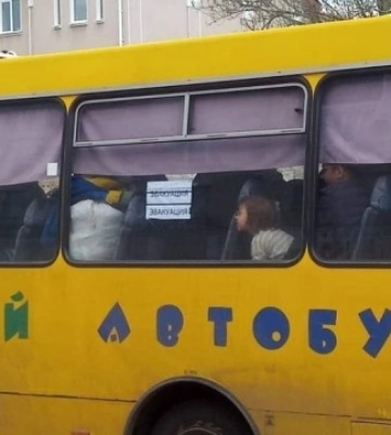 З двох громад на Харківщині евакуювали майже 160 дітей