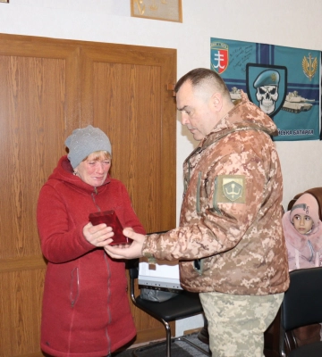 Орден полеглого воїна з Черкащини вручили його матері