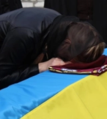 Останній бій прийняв на Донеччині: на Волині попрощались із Героєм Ярославом Міщуком
