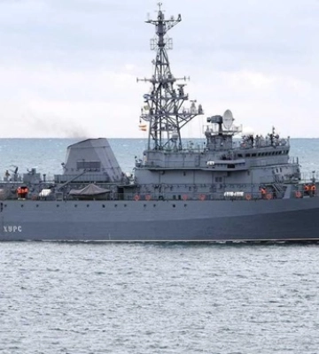 Появились спутниковые снимки пораженного корабля РФ Иван Хурс