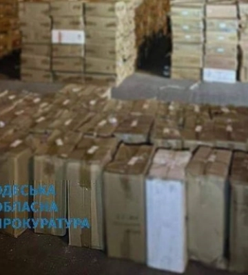 На Одещині відомому контрабандисту цигарок повідомили про підозру