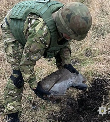 В одном из районов Киева нашли боевую часть ракеты
