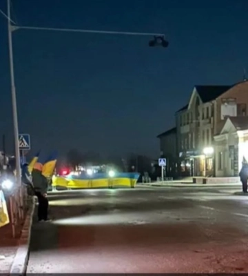 Раптово помер на автостанції, повертаючись додому у відпустку: на Волині «на щиті» зустріли Героя Сергія Матвіюка. Відео