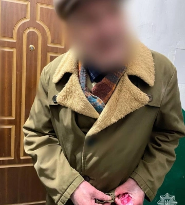 У Рівному патрульні повернули додому  літнього чоловіка