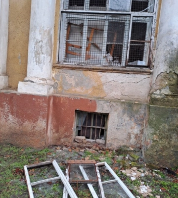 Одеський ботанічний сад постраждав від ракетної атаки: одеситів просять допомогти
