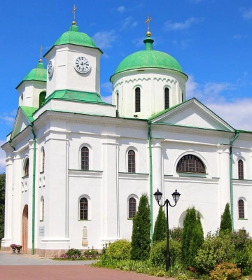 Суд зобов’язав УПЦ (МП) повернути державі стародавній Успенський собор у Каневі