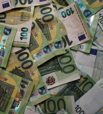 Україна отримає 100 млн євро від європейського банку: на що їх витратять