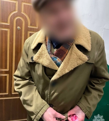 У Рівному патрульні повернули додому  літнього чоловіка