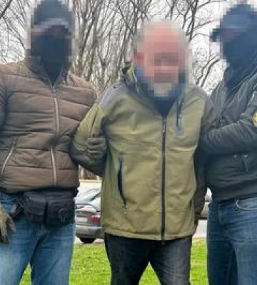 СБУ затримала чоловіка, який передавав дані про війскові об&#039;єкти на Полтавщині