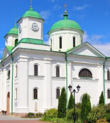 Суд зобов’язав УПЦ (МП) повернути державі стародавній Успенський собор у Каневі