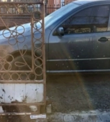 За фактом вибуху біля будинку очільника Костополя правоохоронці розпочали розслідування