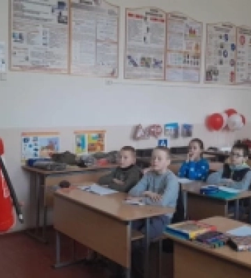 У селі на Волині рятувальники провели урок безпеки для учнів