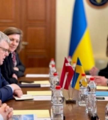 Латвія готова надавати всебічну допомогу та підтримку Одещині, – Посол