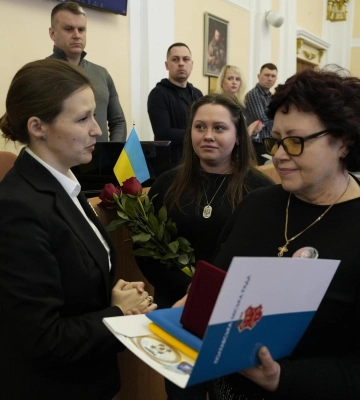 Вісьмом захисникам посмертно присвоїли звання почесних громадян Полтавської громади