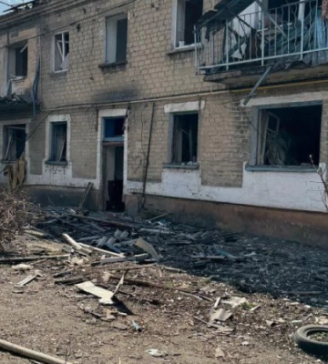 Ворог обстріляв Українськ на Донеччині, двоє поранених