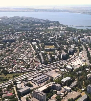 У Миколаєві було чутно вибух, Росія вдарила по місту балістикою
