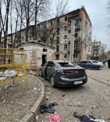 &quot;Впервые с 2022 года&quot;: ВС РФ атаковали жилой район Харькова авиабомбами 