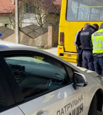 На Львівщині оголосили догану водію приміського маршруту за порушення ПДД