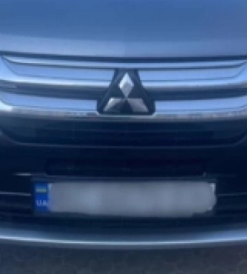 У Луцьку водій зачепив чужу автівку і втік