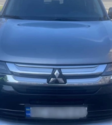 В&#039;їхав у припарковане авто і втік: у Луцьку знайшли водія-порушника 