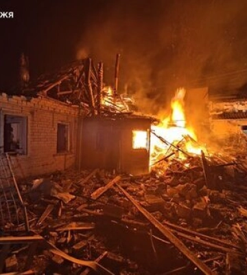 Наслідки ворожої атаки дронами на Запоріжжя, - ДСНС. ФОТОрепортаж