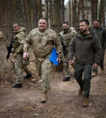 Президент Володимир Зеленський оглянув будівництво нашої лінії оборони на Сумщині