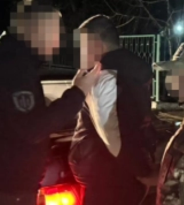 На Одещині судитимуть працівника військкомату та правоохоронця, які торгували «білими квитками»