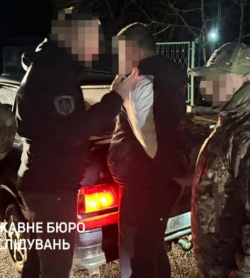 На Одещині судитимуть працівника військкомату та правоохоронця, які торгували «білими квитками»