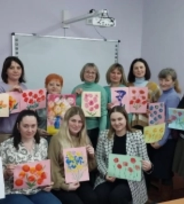 У Білгороді-Дністровському відбулося засідання педагогічної спільноти з образотворчої діяльності