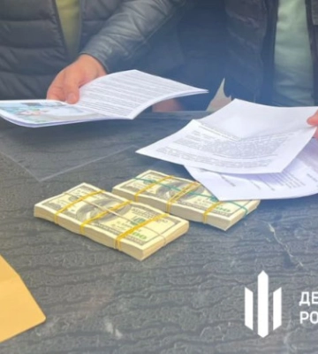 За $50 000 обіцяли посаду ректора: судитимуть шахраїв, які видавали себе за посадовців Ради